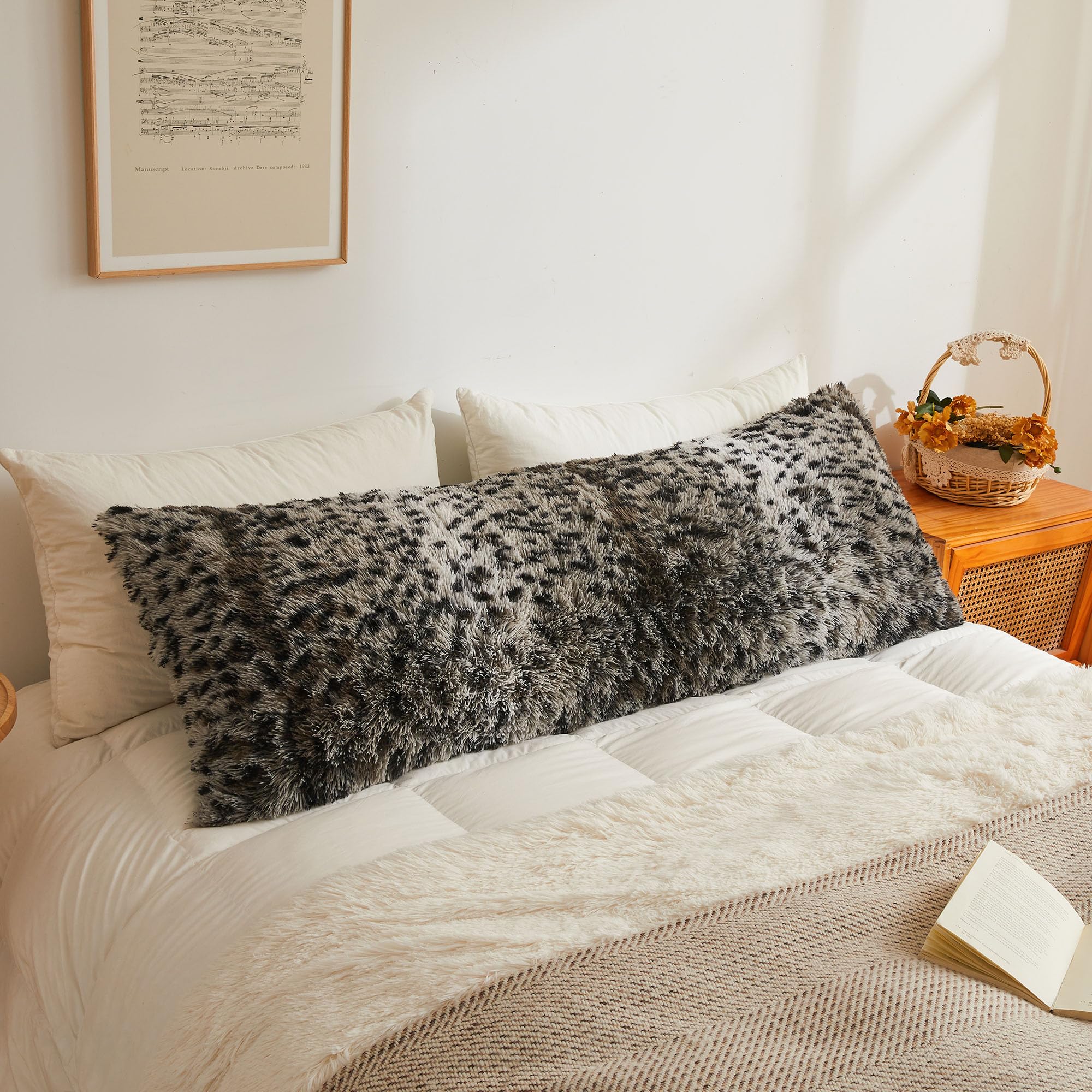 Xege 20X54 Fluffy Cheetah Print Body Pillow Cover, Leopard Print Plush Fuzzy Faux Fur Body Pillowcase With Zipper, Farmhouse Sha